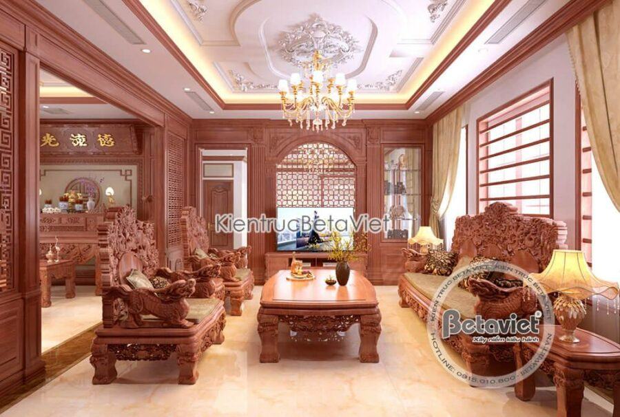 Nội thất cổ điển Việt Nam với phòng khách nhiều gỗ tự nhiên