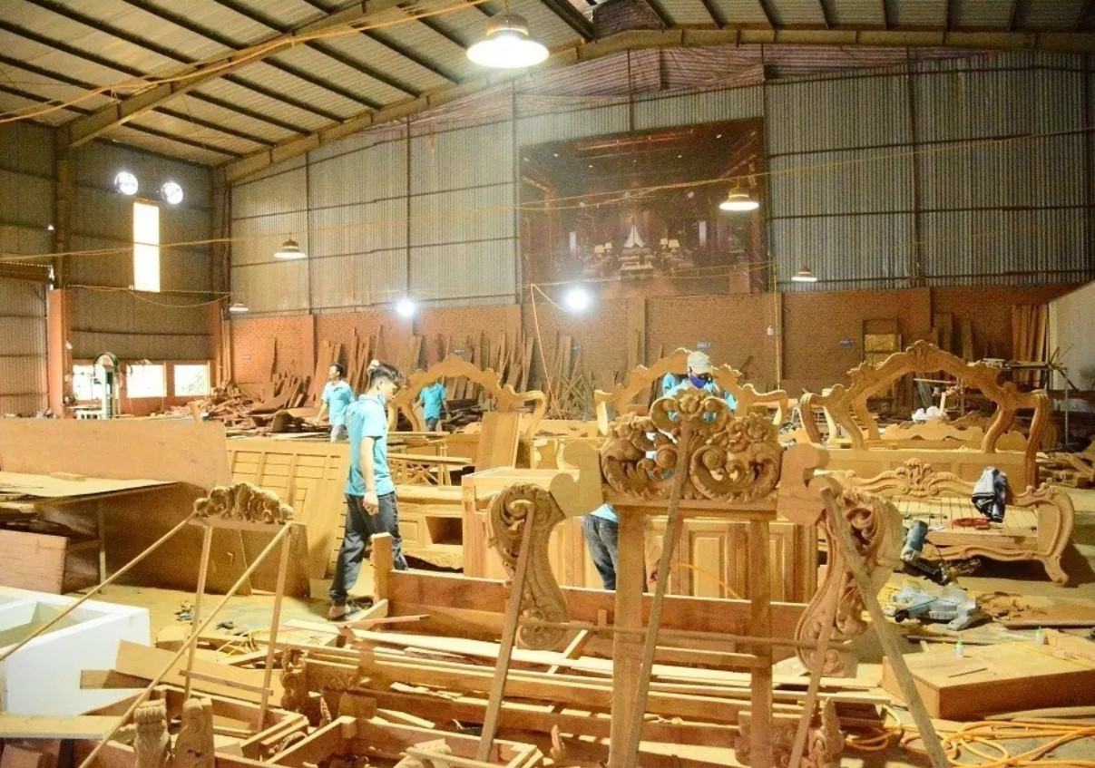 Sản xuất nội thất gỗ trong nhà máy Betaviet