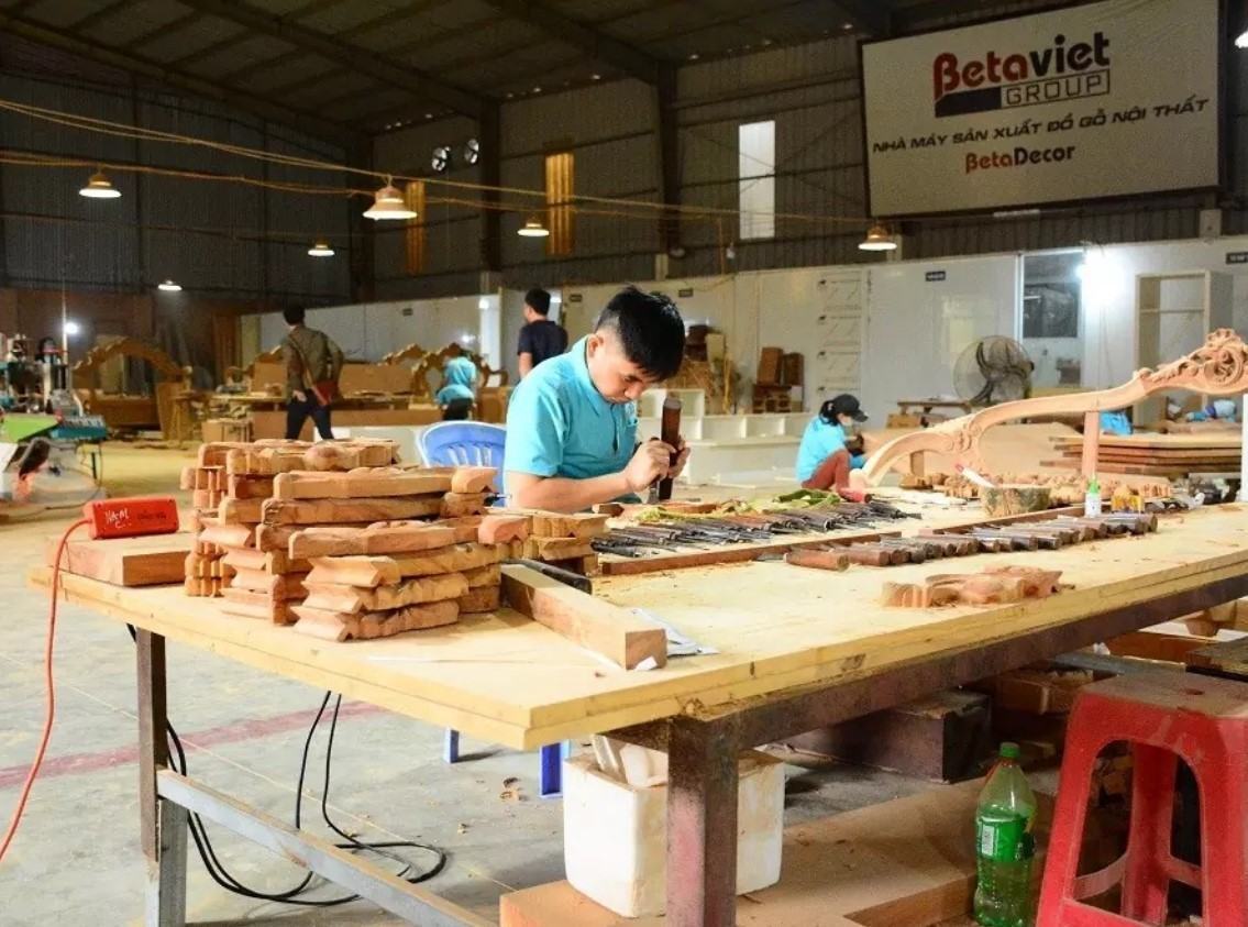 Thi công sản xuất nội thất gỗ tại nhà xưởng